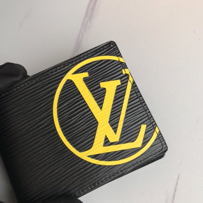 202103SSルイヴィトン LOUIS VUITTON 新作通販 短財布 スーパーコピー