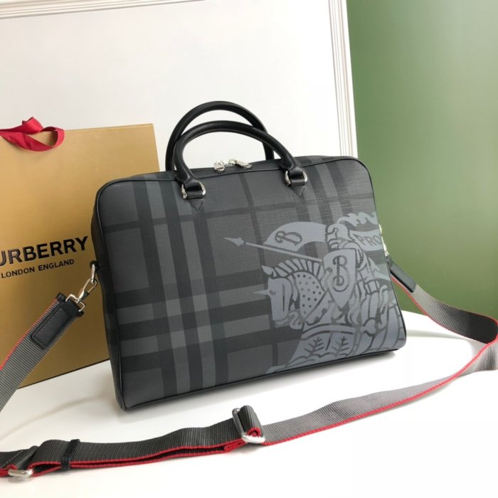 2020SS新作 Burberry バーバリー メンズ ハンドバックスーパーコピー