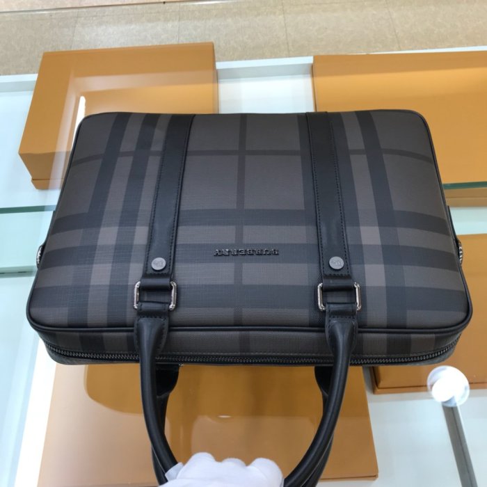 2020SS新作 Burberry バーバリー メンズ ハンドバックスーパーコピー