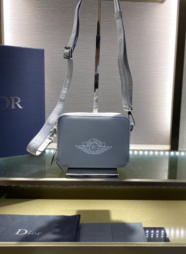 202103SS新作 Dior ディオール メンズ ハンドバックスーパーコピー