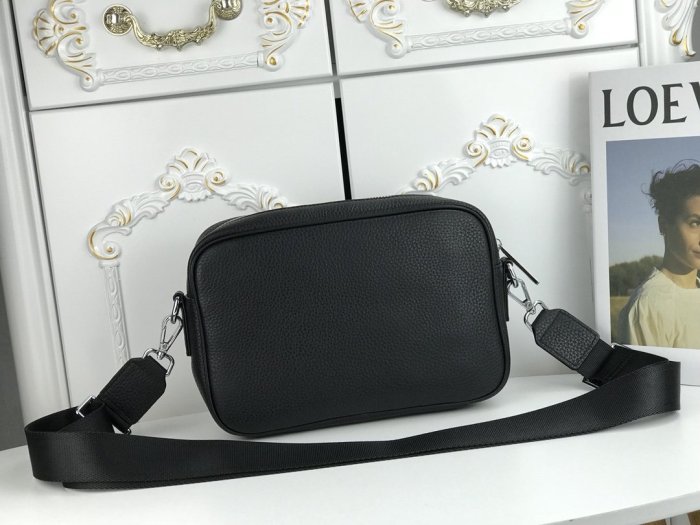 2021SS新作 FENDI フェンディ ショルダーバック スーパーコピー