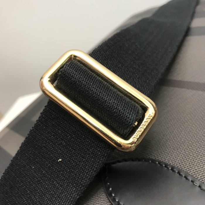 2020SS新作 Burberry バーバリー メンズ ハンドバックスーパーコピー