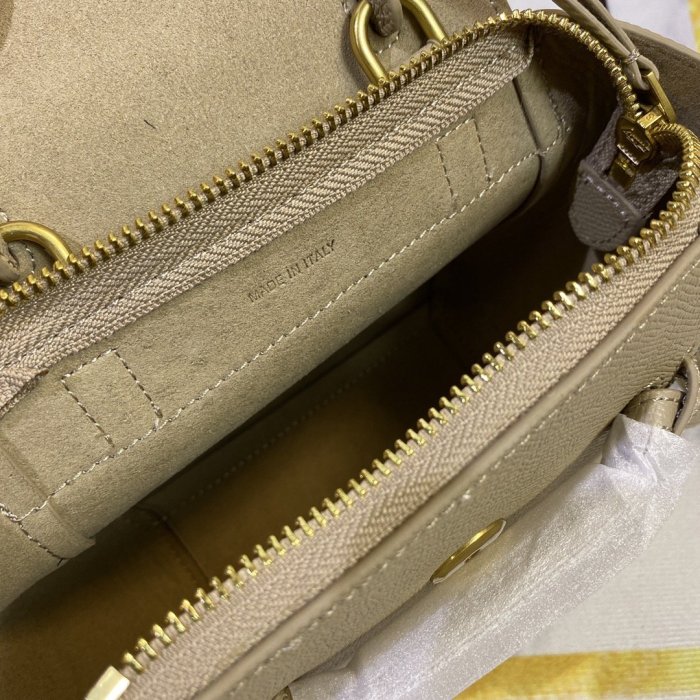 2020SS新作 Celine セリーヌ レディースハンドバックスーパーコピー