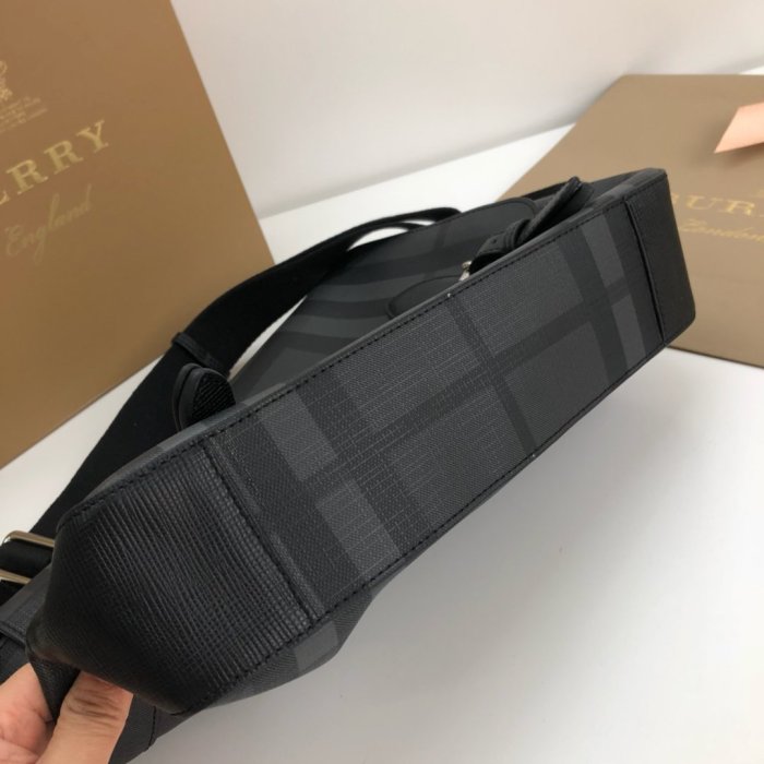2021SS新作 Burberry バーバリー メンズ ショルダーバック スーパーコピー