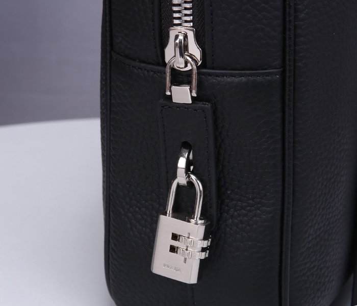 202103SS新作 メンズ Prada プラダ ハンドバックスーパーコピー