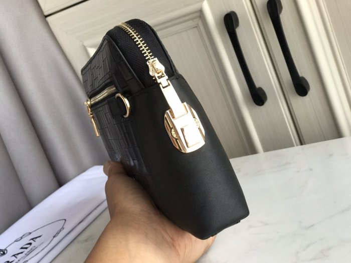 202105SS新作 Prada プラダ メンズハンドバックスーパーコピー