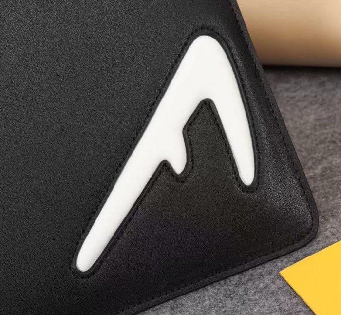 2020SS新作 FENDI フェンディ ハンドバック スーパーコピー