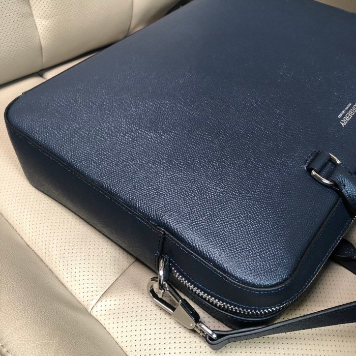 2020SS新作 Burberry バーバリー メンズ ハンドバックスーパーコピー