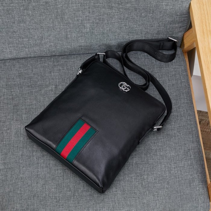 202103SS新作 Gucci グッチ メンズ ショルダーバックスーパーコピー