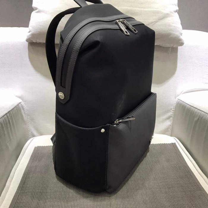 2020SS新作 FENDI フェンディ リュックバック スーパーコピー