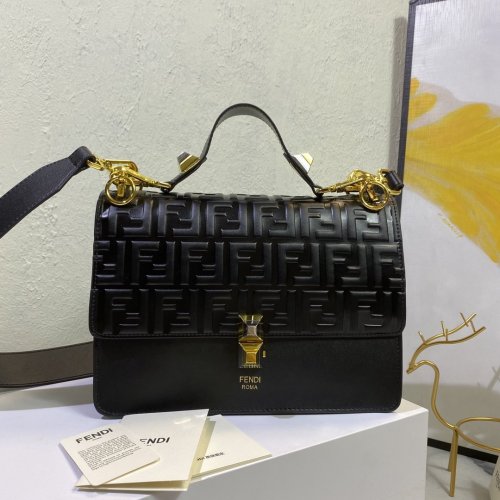 2020SS新作 FENDI フェンディ レディース ショルダーバック スーパーコピー