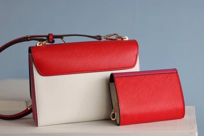 2021SS新作 Louis Vuitton ルイヴィトン レディース ショルダーバック スーパーコピー