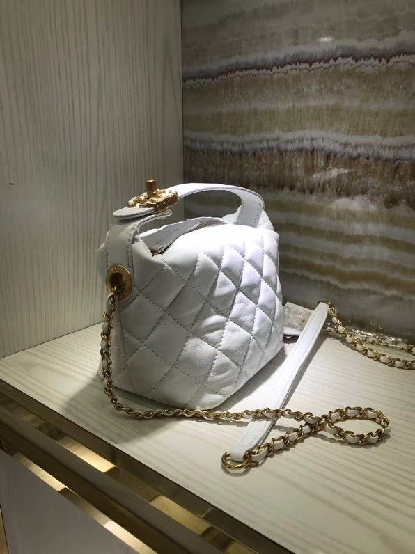 2021SS新作 シャネル Chanel ショルダーバック スーパーコピー