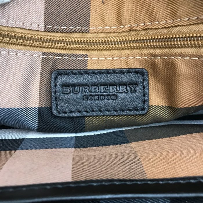 202103SS新作 Burberry バーバリー メンズ ショルダーバック スーパーコピー