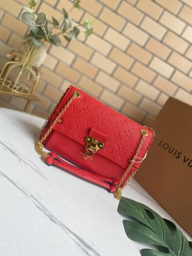 202103新作 Louis Vuitton ルイヴィトン ショルダーバッグスーパーコピー
