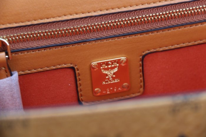 2020SS新作 MCM エムシーエム レディース ショルダーバック スーパーコピー
