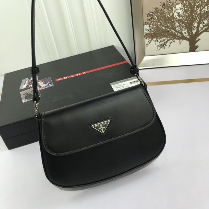 2021SS新作 Prada プラダ レディース ショルダーバックスーパーコピー