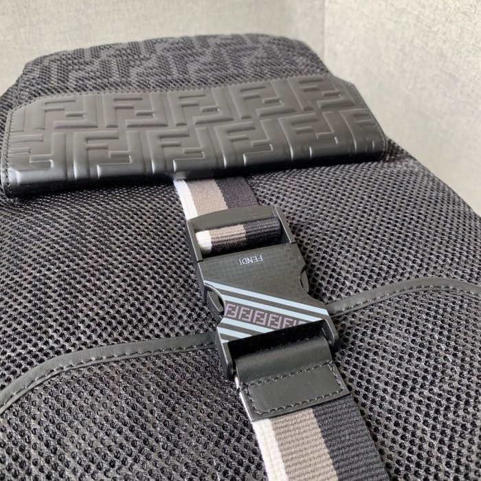 202105SS新作 FENDI フェンディ メンズ リュックバックスーパーコピー