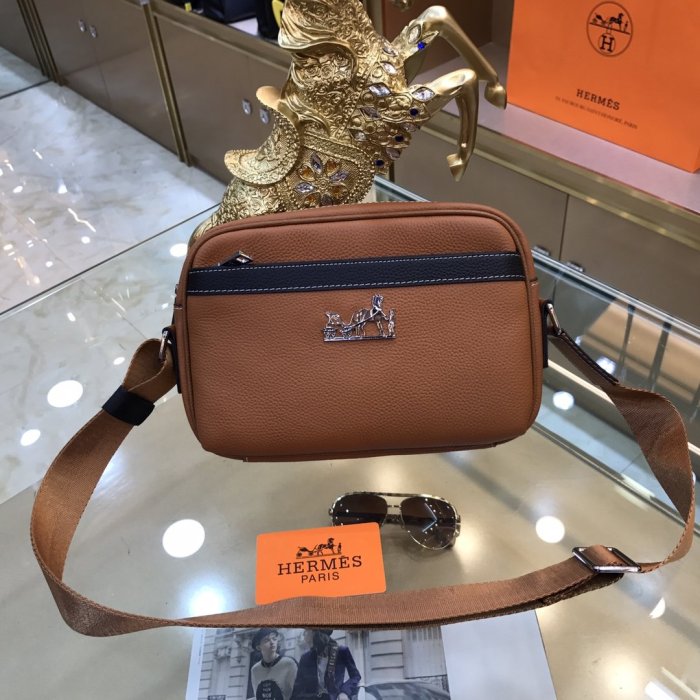 202106SS新作 Coach コーチ メンズ ショルダーバッグ スーパーコピー