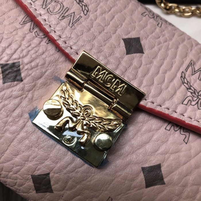 2020SS新作 MCM エムシーエム レディース ショルダーバック スーパーコピー
