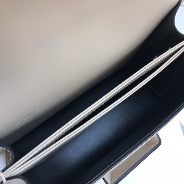 202106SS新作 LOEWE ロエベ レディース ショルダーバッグスーパーコピー