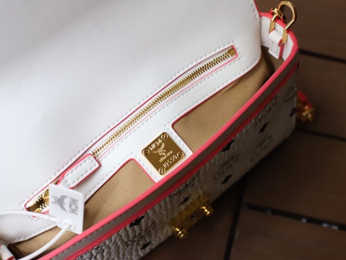 2020SS新作 MCM エムシーエム レディース ショルダーバッグ スーパーコピー