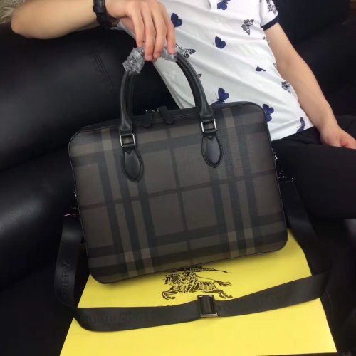 2021SS新作 Burberry バーバリー メンズ ハンドバックスーパーコピー