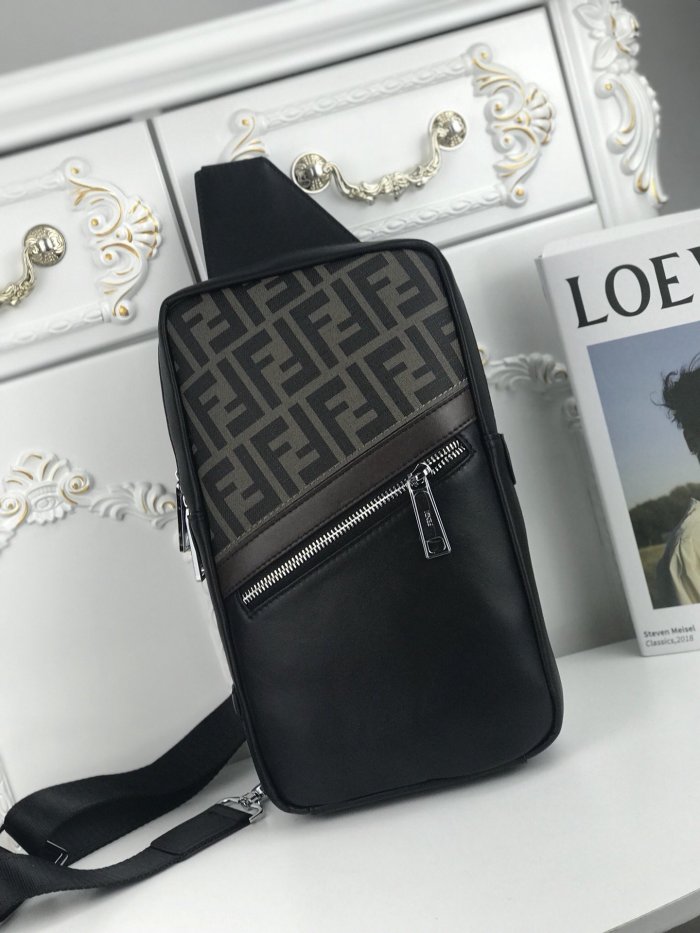 2021SS新作 FENDI フェンディ ハンドバック スーパーコピー