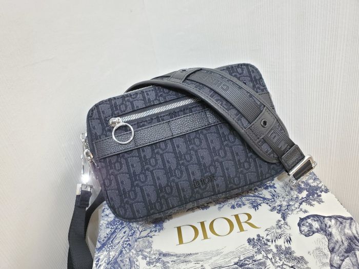 2020SS新作 Dior ディオール メンズ ショルダーバック スーパーコピー
