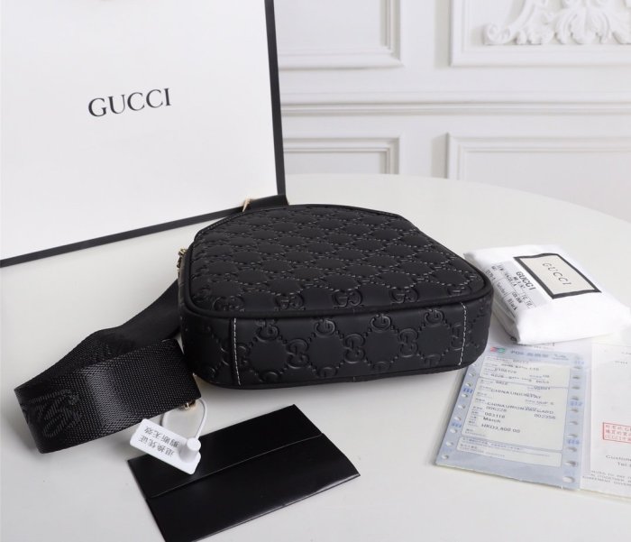 2020SS新作 Gucci グッチ メンズ ショルダーバックスーパーコピー