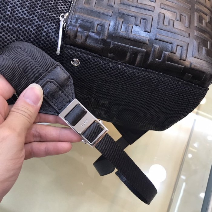 202105SS新作 FENDI フェンディ メンズ リュックバックスーパーコピー
