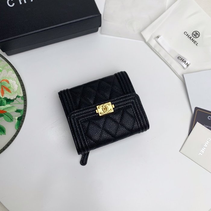 2020SSシャネルChanel 新作通販 短財布スーパーコピー