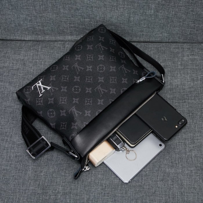 202103新作 Louis Vuitton ルイヴィトン ショルダーバッグスーパーコピー