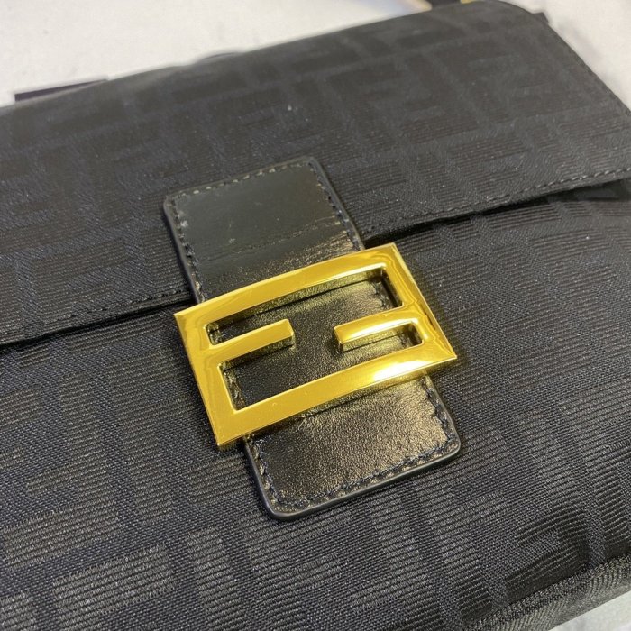 2020SS新作 FENDI フェンディ レディース ショルダーバック スーパーコピー