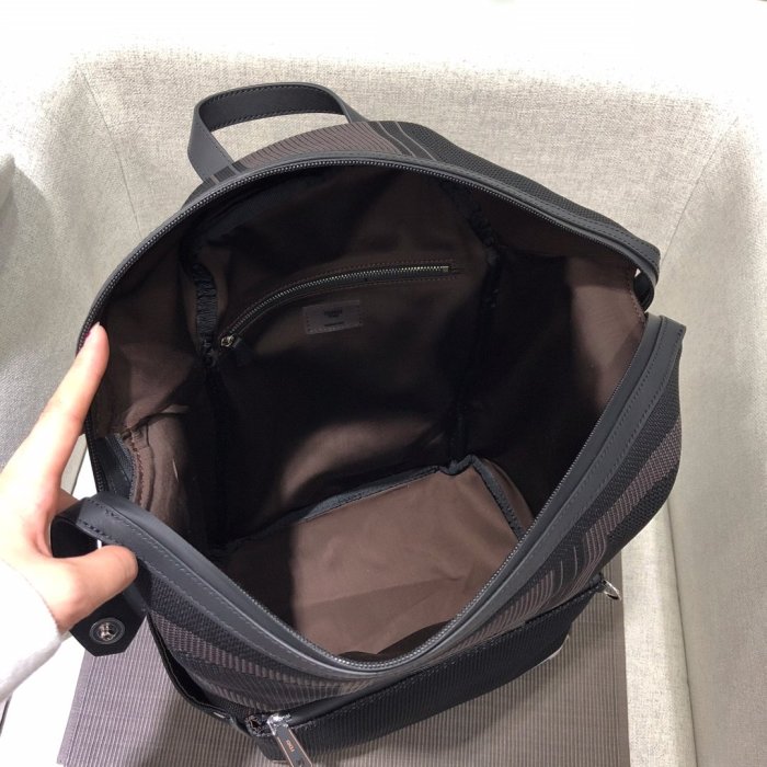 2020SS新作 FENDI フェンディ リュックバック スーパーコピー