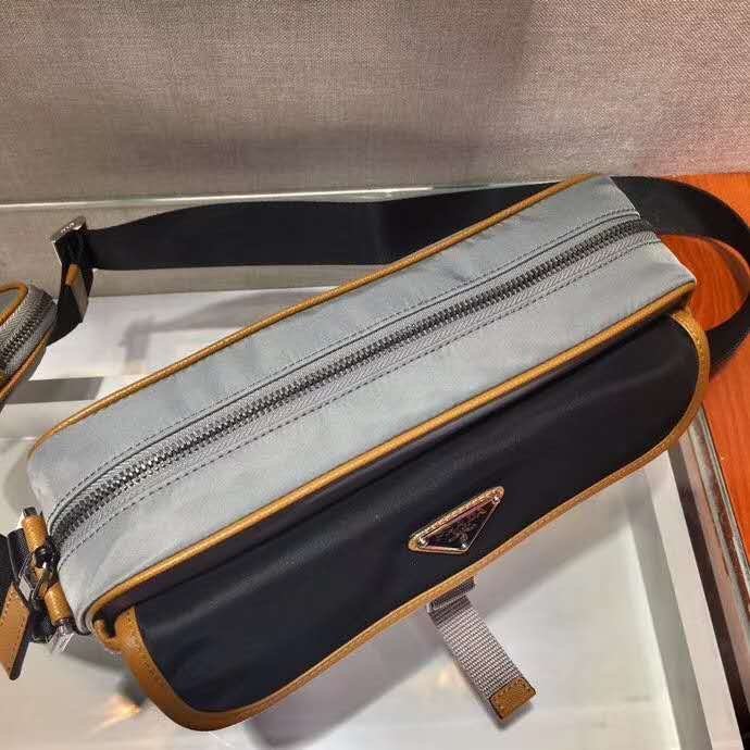 2021SS新作 メンズ Prada プラダショルダーバッグスーパーコピー