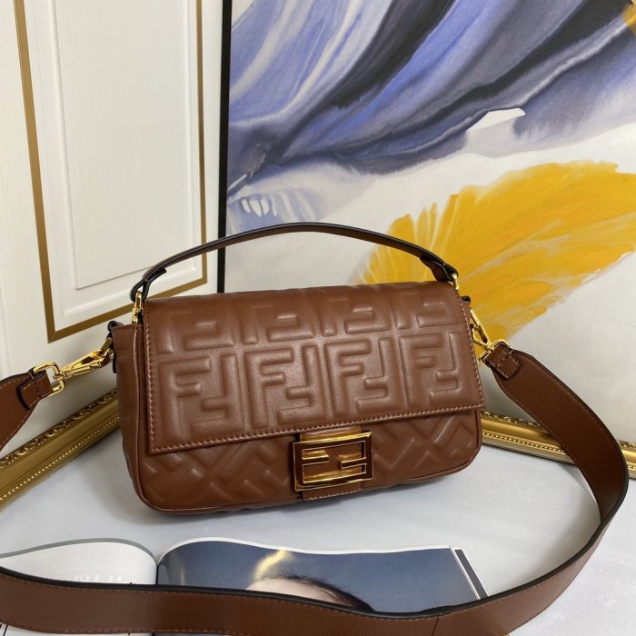 2020SS新作 FENDI フェンディ レディース ショルダーバック スーパーコピー