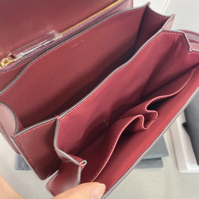 2021SS新作 Celine セリーヌ レディースショルダーバッグスーパーコピー