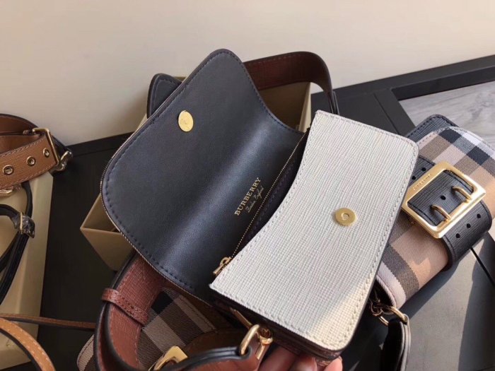 202103SS新作Burberryバーバリー レディース ショルダーバック スーパーコピー