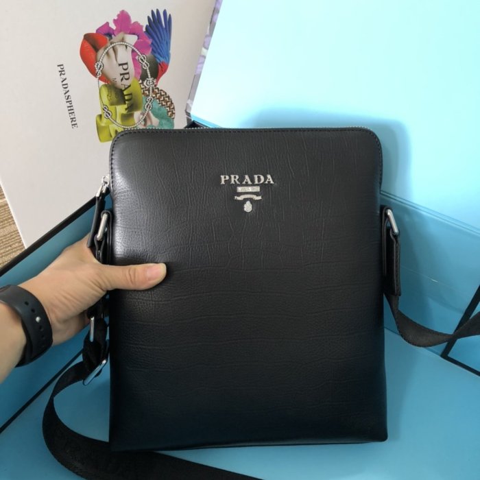 202103SS新作 メンズ Prada プラダ ショルダーバックスーパーコピー