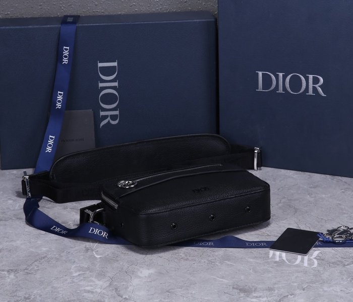 2021SS新作 Dior ディオール メンズ ショルダーバック スーパーコピー