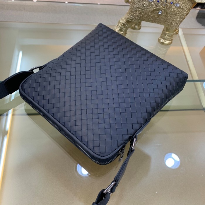 2020SS新作 Bottega Veneta ボッテガヴェネタ ショルダーバッグスーパーコピー