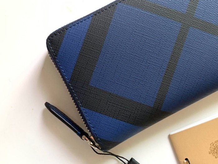 2020SSバーバリーBurberry新作通販 長財布 スーパーコピー