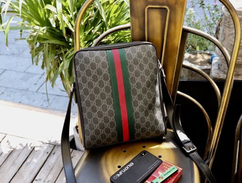 2020SS新作 Gucci グッチ メンズ ショルダーバックスーパーコピー