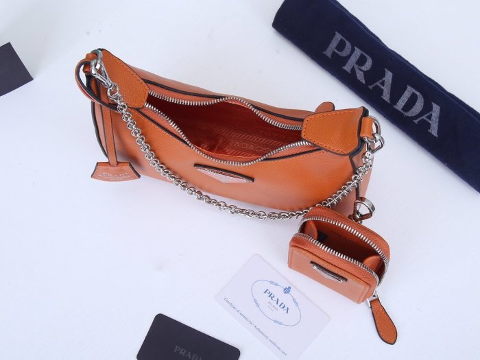 202103SS新作 Prada プラダ レディース ショルダーバックスーパーコピー