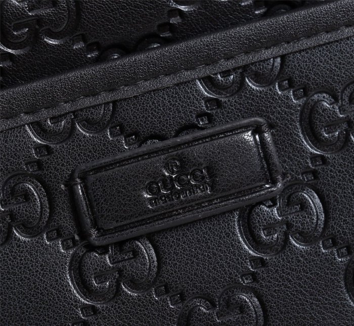 2020SS新作 Gucci グッチ メンズ ショルダーバックスーパーコピー