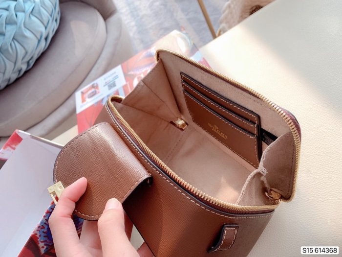 2020SS新作Gucci グッチ レディースショルダーバッグスーパーコピー
