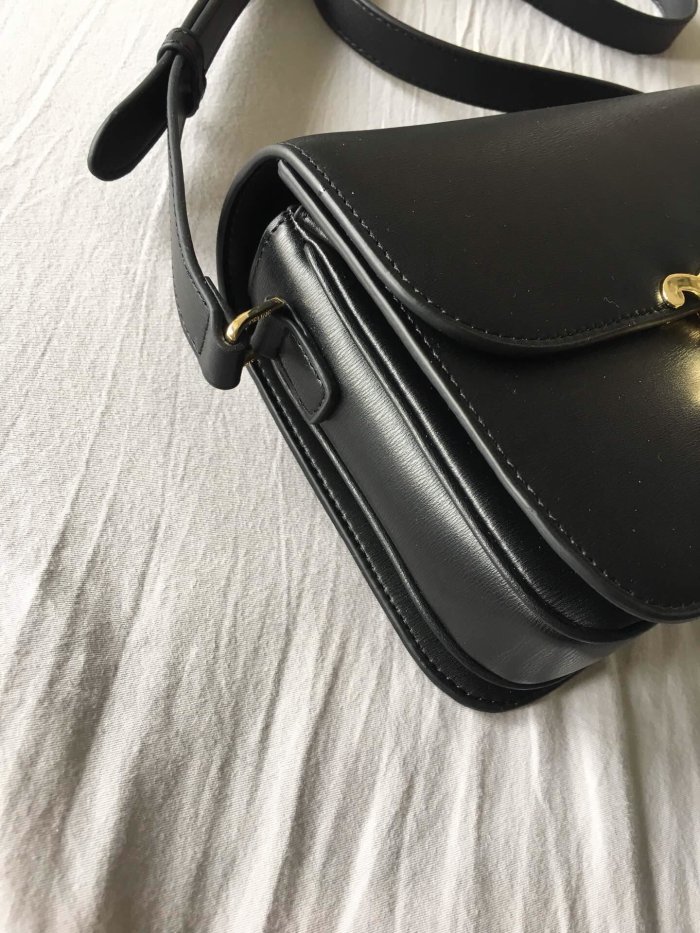 2020SS新作 Celine セリーヌ レディースショルダーバッグスーパーコピー