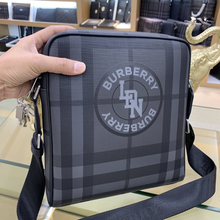 2020SS新作 Burberry バーバリー メンズ ショルダーバック スーパーコピー