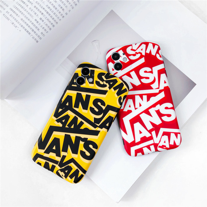 バンチ/VANS ケース最新全機種11 Pro/11/Xs Max/Xr/XS/iPhone7/7P/8/8P/ 4色